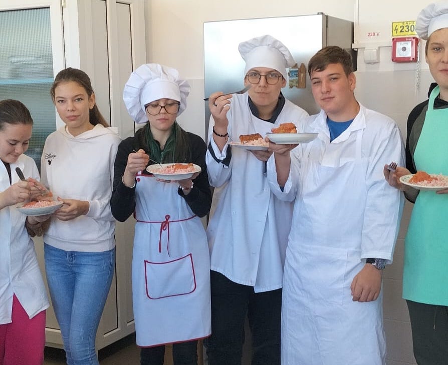 The Cooking Workshop at Technological High School No.1